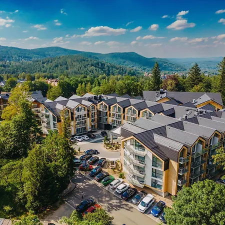 Mountain 5* 5*