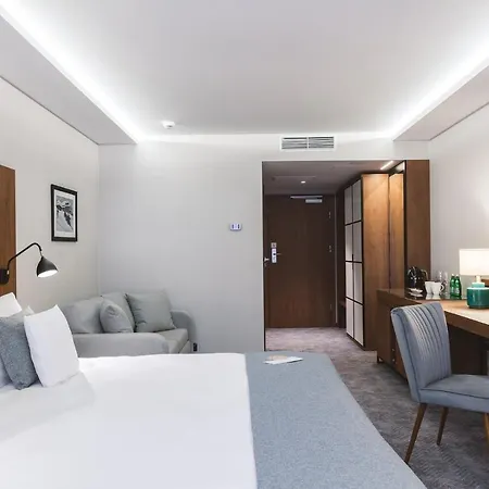 Szálloda Mountain 5*