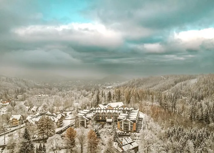 Отель Mountain 5* Карпач